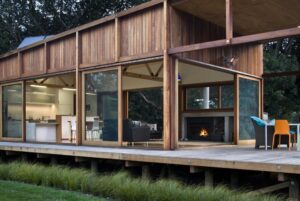 Read more about the article Worker Measuring Size Wood For Renovation